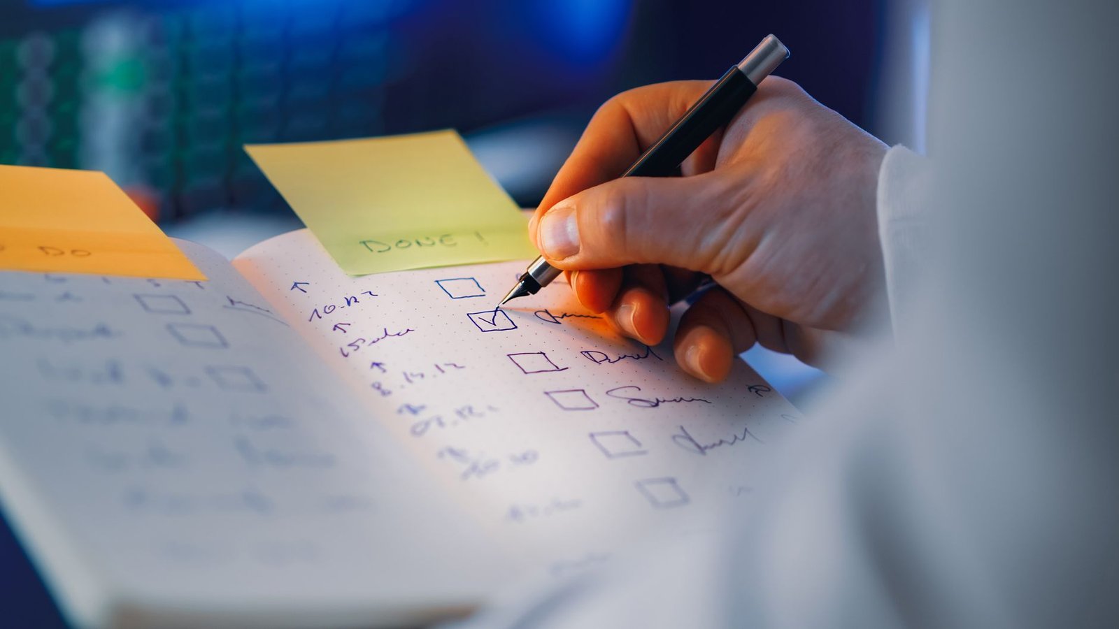 Notebook and checklist for choosing an AI tool