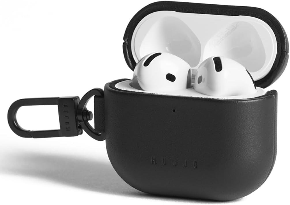 Mujjo Echelon vegetable-tanned leather AirPods Pro 3 case in black with side clip