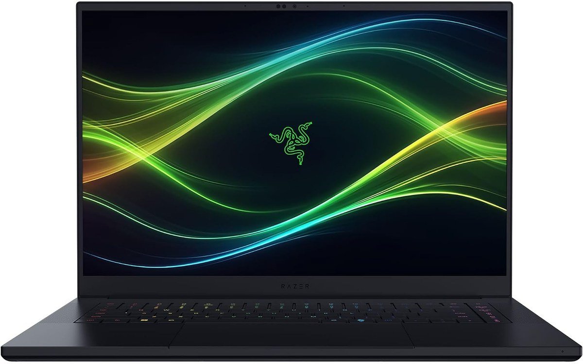 Razer Blade 16 2026 thin gaming laptop in black