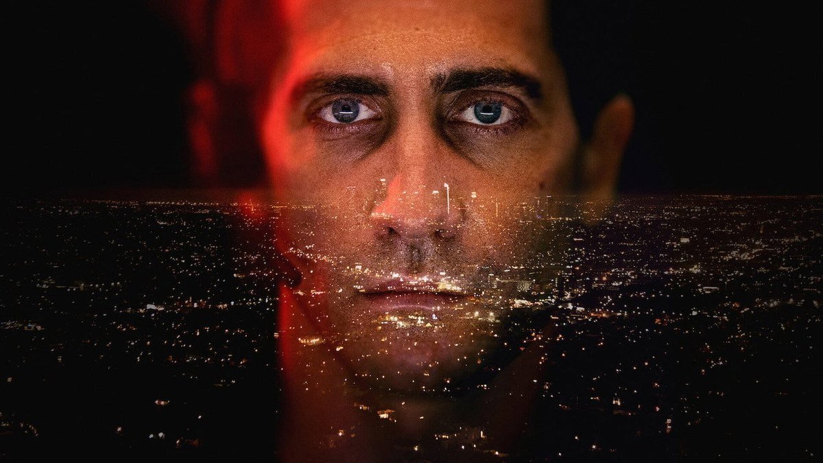 A scene from The Guilty (2021)