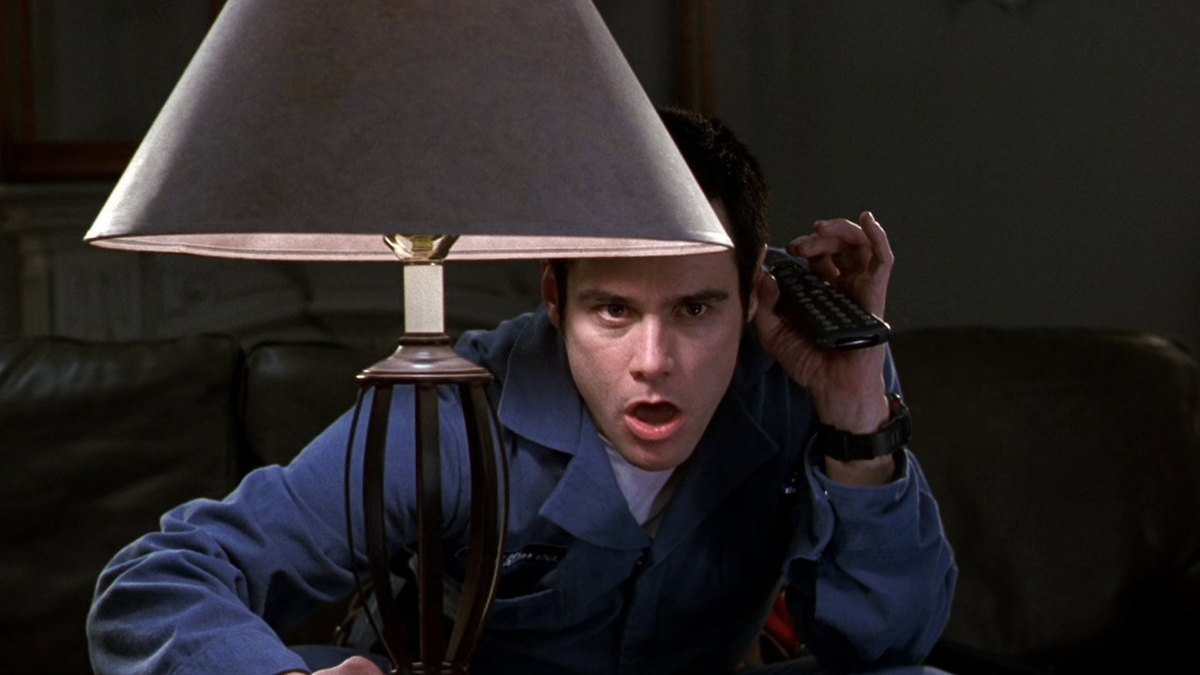 A scene from The Cable Guy (1996)
