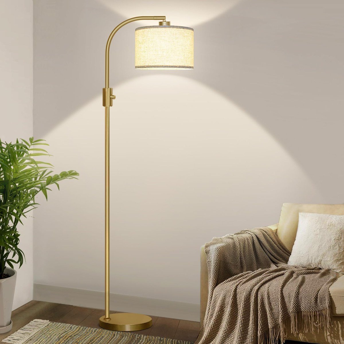 Nintiue gold arc floor lamp with a linen shade