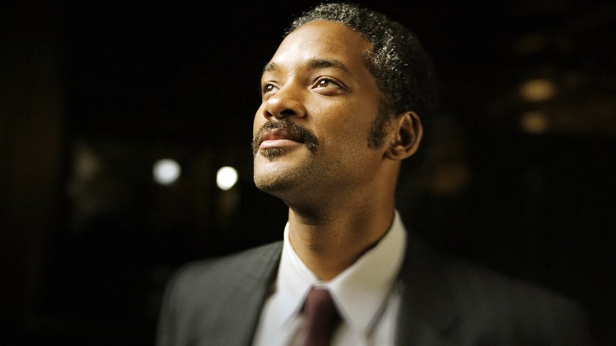 A scene from The Pursuit of Happyness (2006)