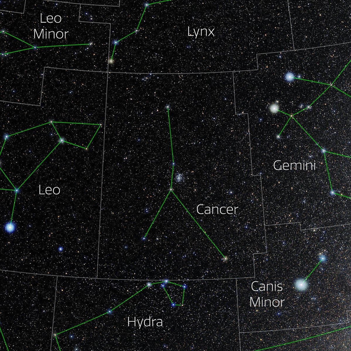 Night sky photo of faint Cancer with the Beehive cluster at its center
